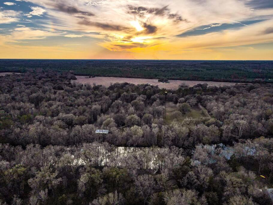 Huck'S Hideaway Near The Santa Fe River Fort White エクステリア 写真